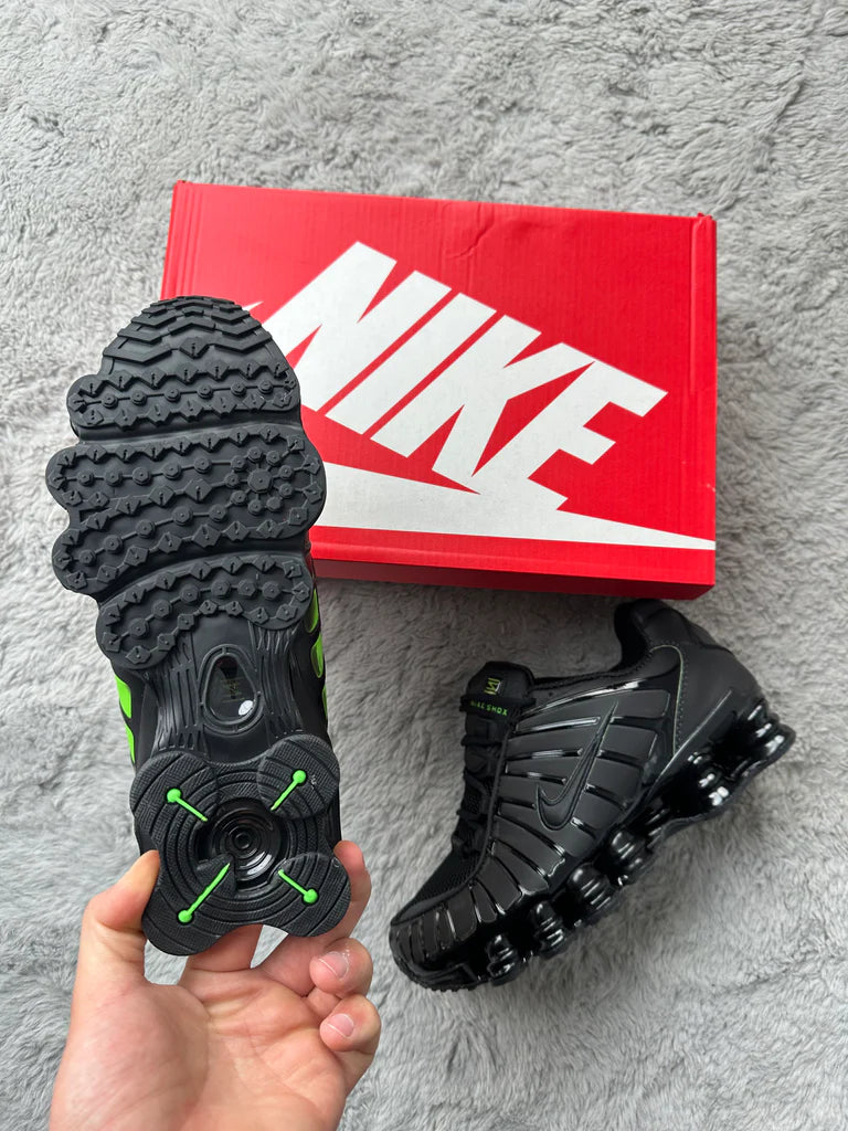 NIKE SHOX TL CAMALEON - VERDES