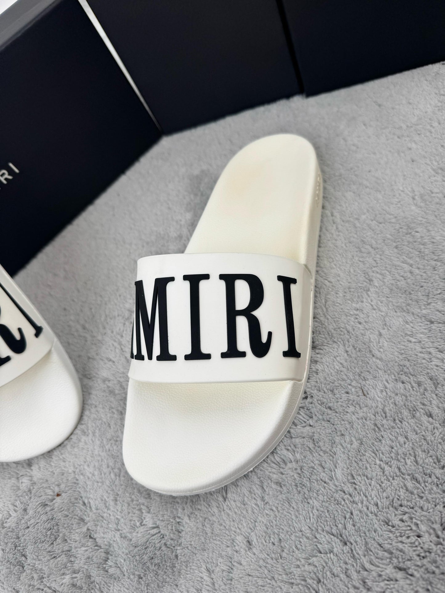 Chanclas AMIRI Blancas