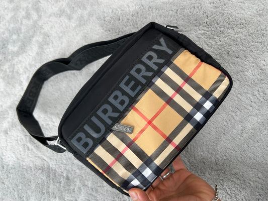 BANDOLERA BURBERRY M4