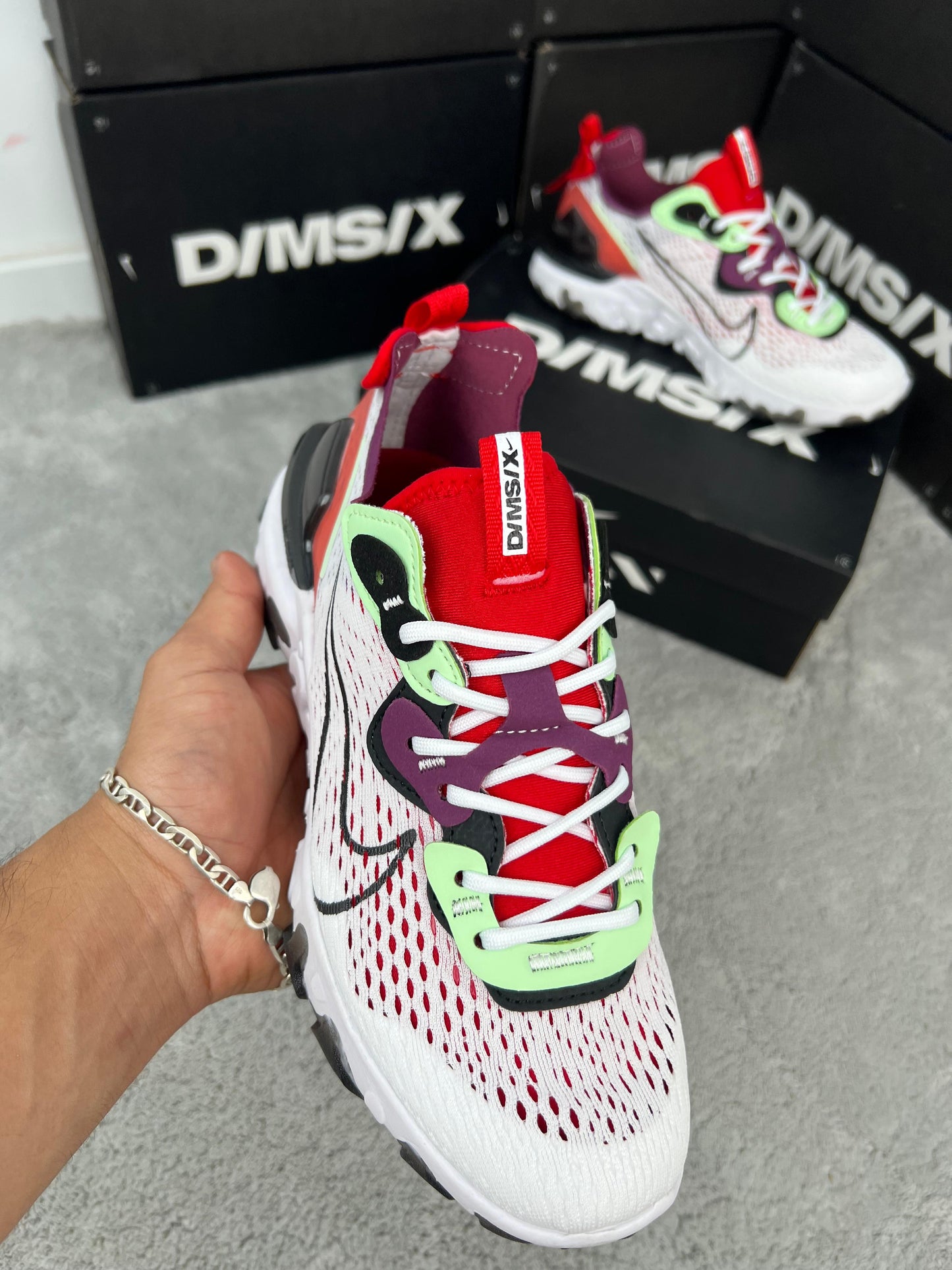 NIKE REACT VISION BARELY