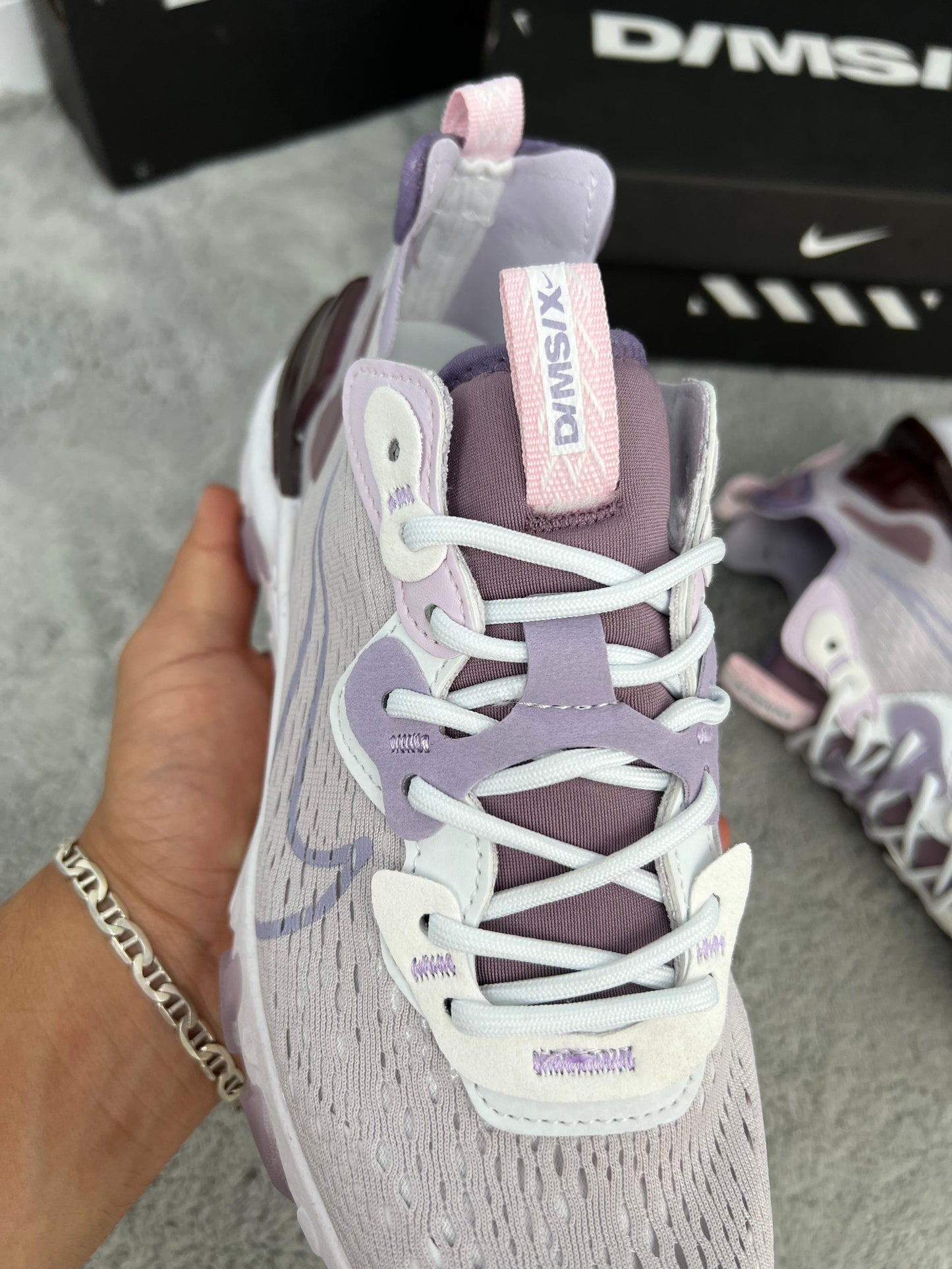 NIKE REACT VISION VIOLETA
