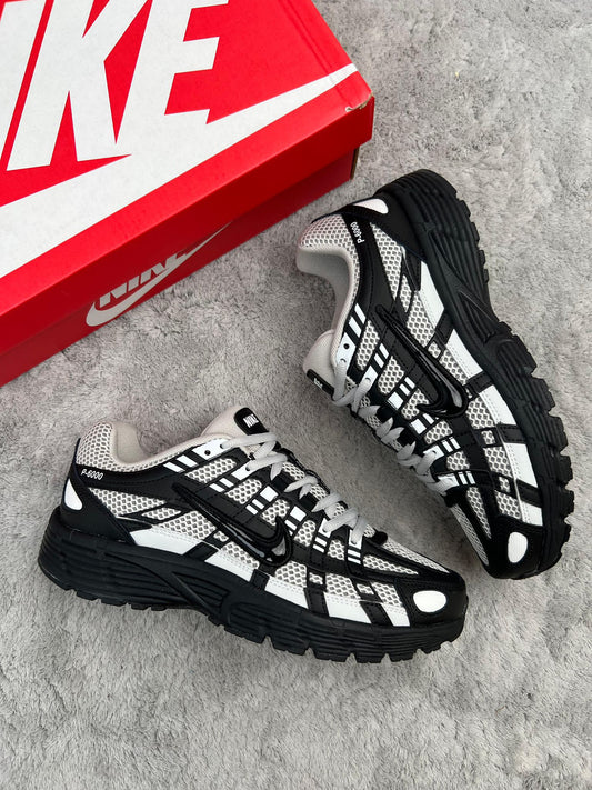 NIKE P6000 BLANCO/NEGRO