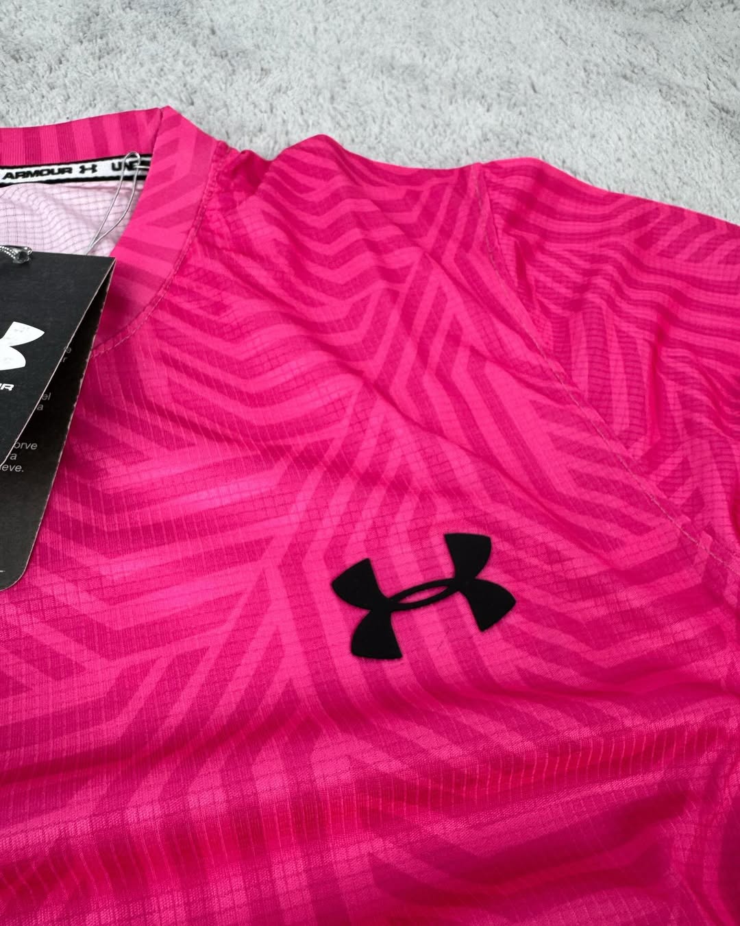 UNDER ARMOUR 2025 - M2 ROSA