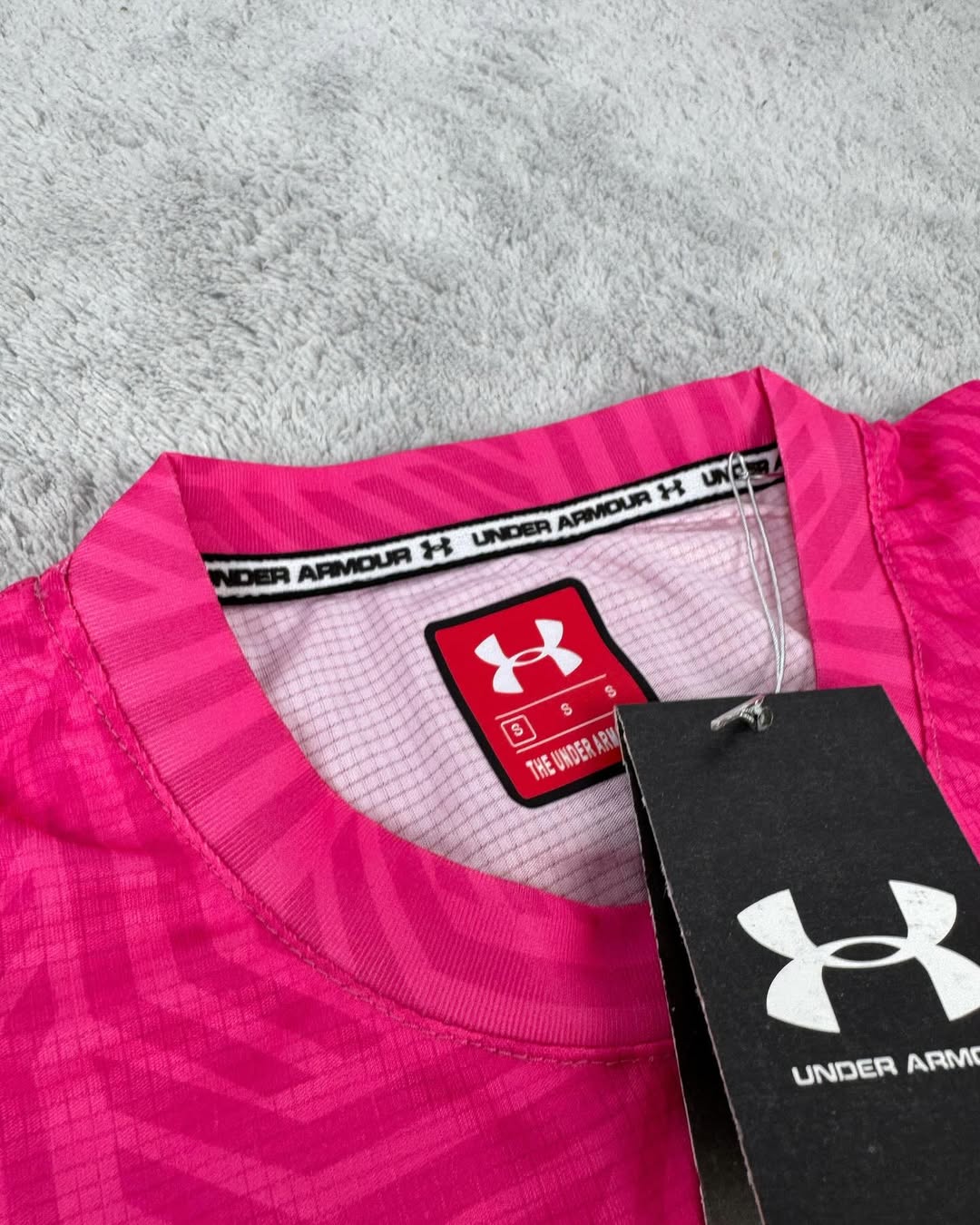 UNDER ARMOUR 2025 - M2 ROSA