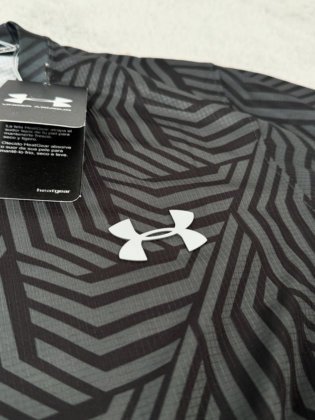UNDER ARMOUR 2025 - M2 NEGRO
