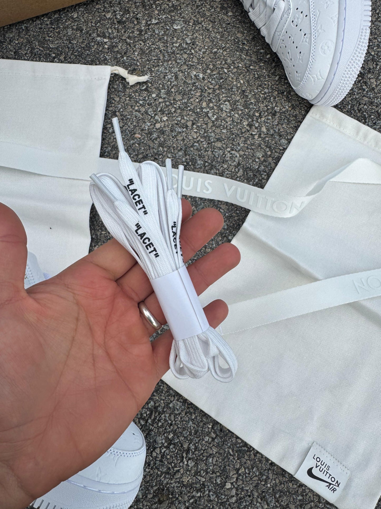 NIKE AIRFORCE LV - BLANCO