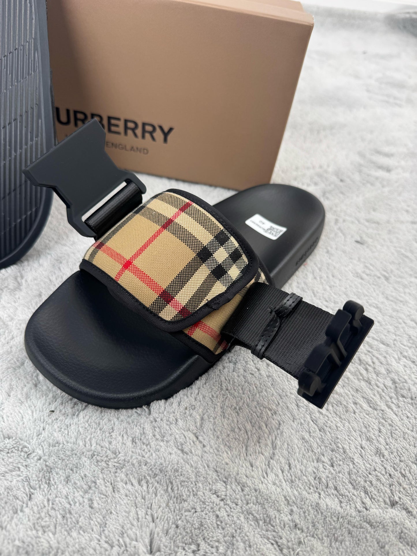Chanclas BURBERRY