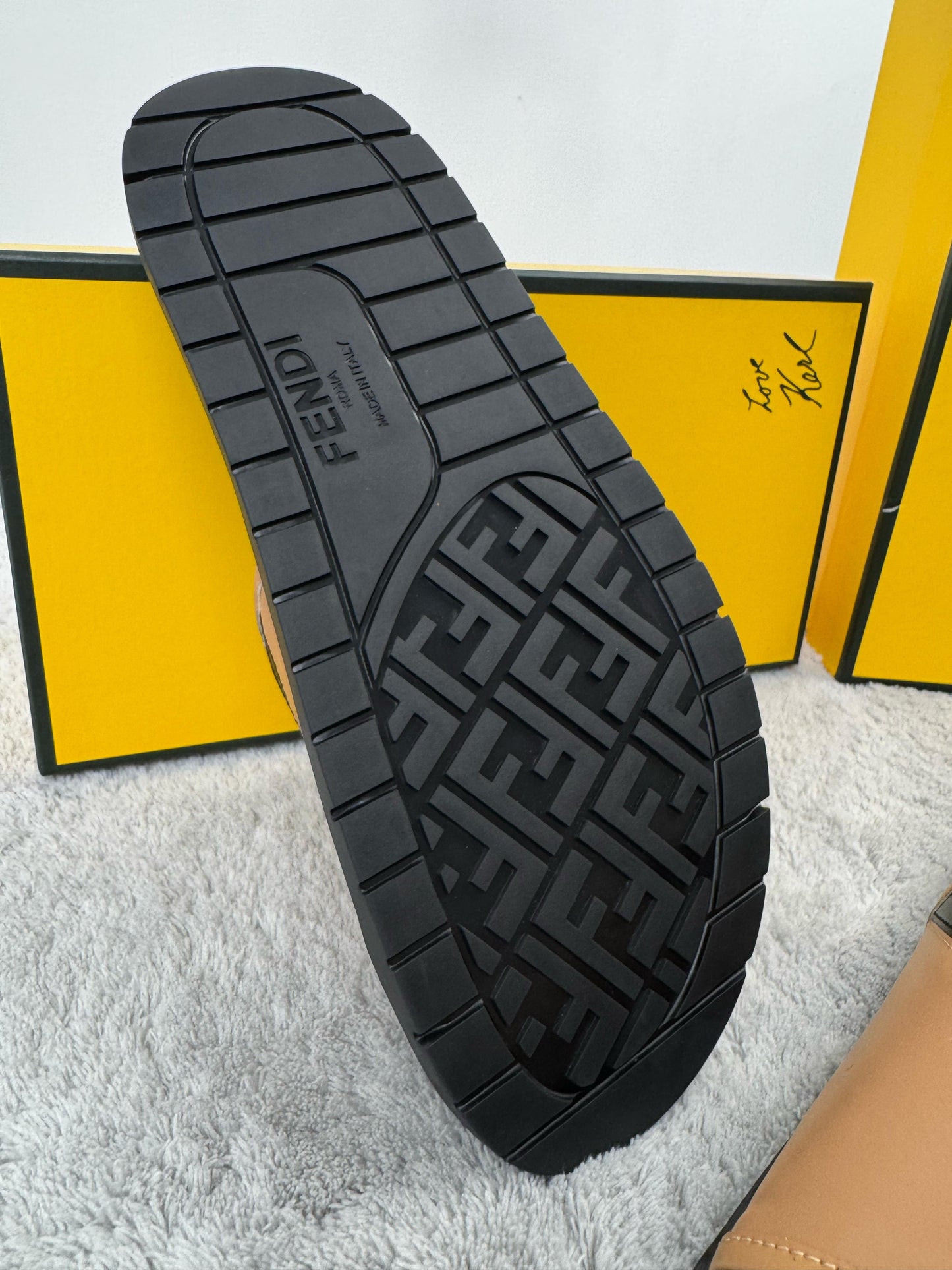 Chanclas FENDI color Marrón/Negro