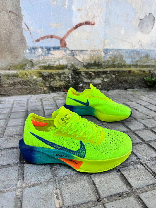 NIKE W ZOOMAX VERDES