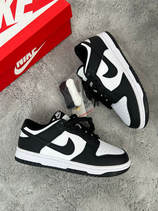 NIKE DUNKLOW PANDA