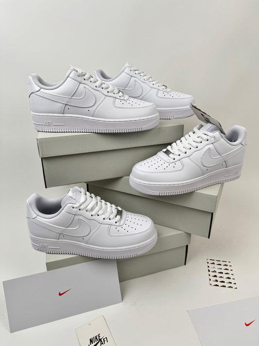 NIKE AIR FORCE ONE - FULL WHITE