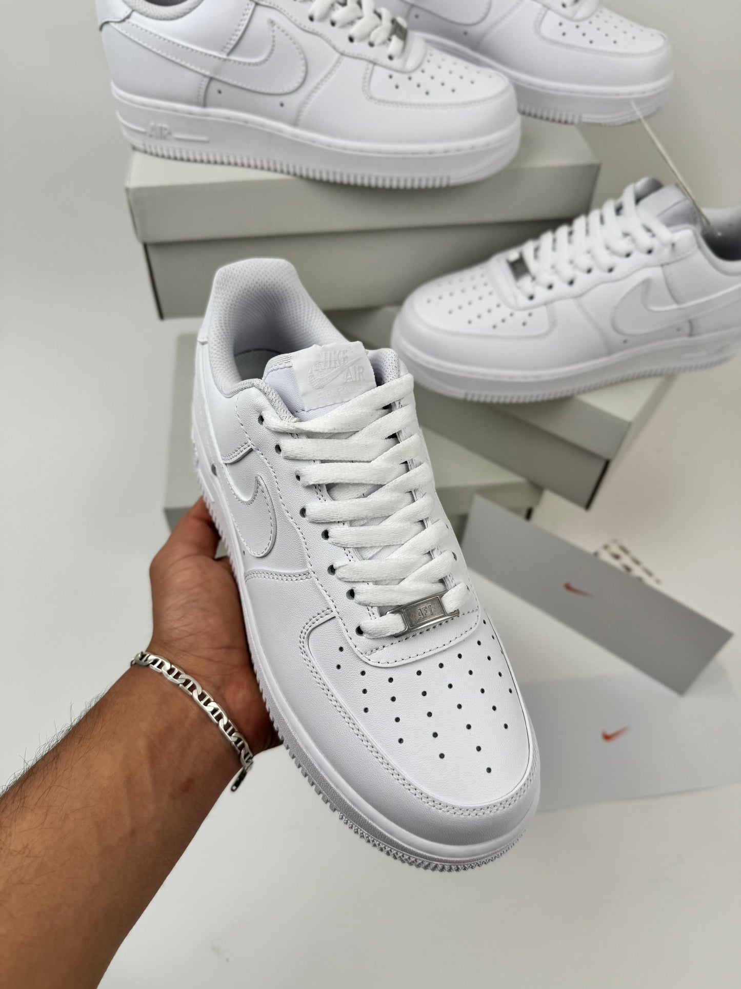 NIKE AIR FORCE ONE - FULL WHITE