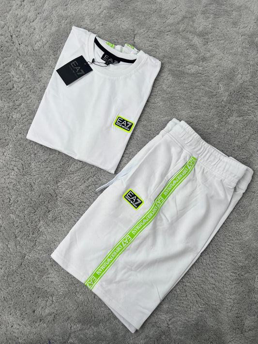 CONJUNTO CORTO - EA7 2025 - BLANCO/VERDE
