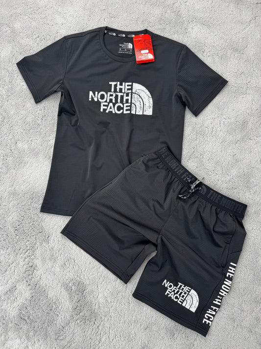 CONJUNTO THE NORTH FACE - M2 NEGRO