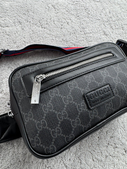 RIÑONERA GUCCI M2 NEGRO