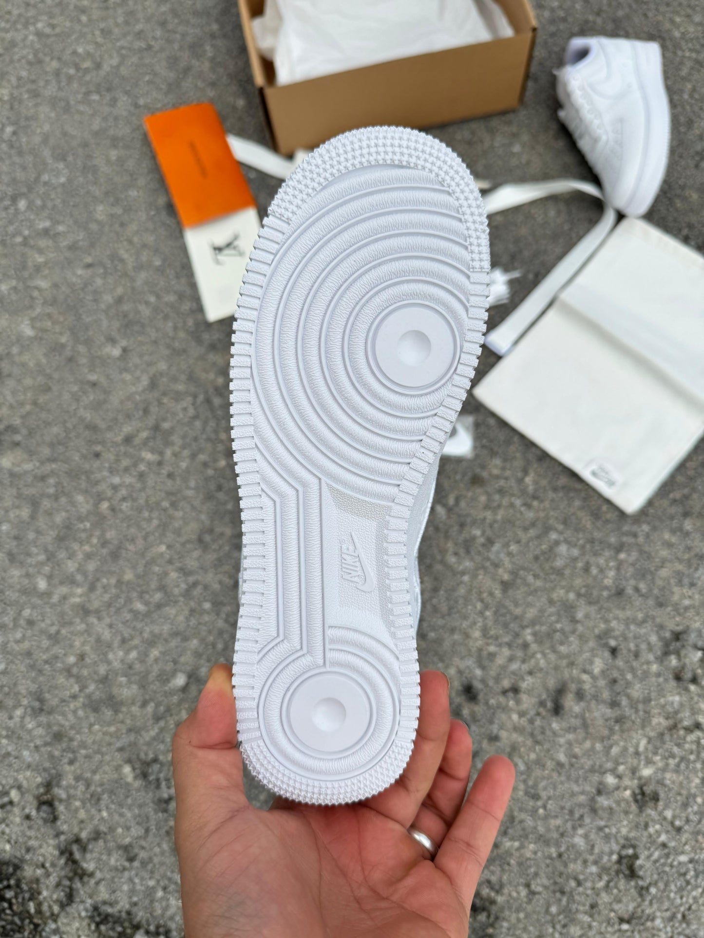 NIKE AIRFORCE LV - BLANCO