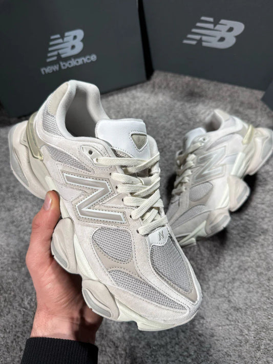 NEW BALANCE 9060 - CREMA