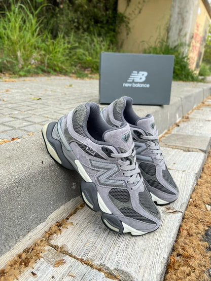 NEW BALANCE 9060 - GRIS NARDO