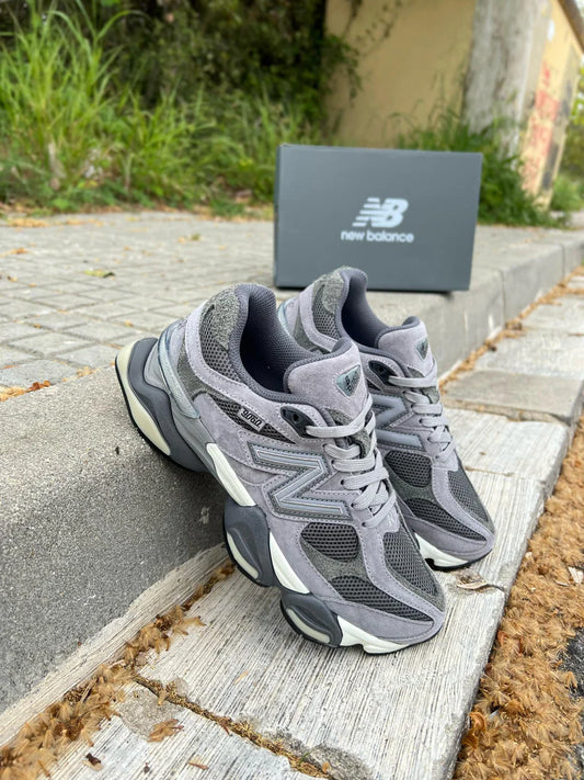 NEW BALANCE 9060 - GRIS NARDO