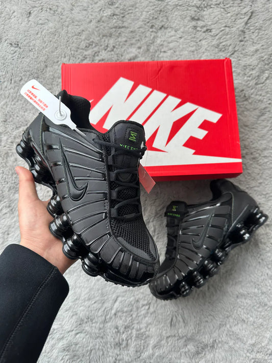 NIKE SHOX TL CAMALEON - VERDES