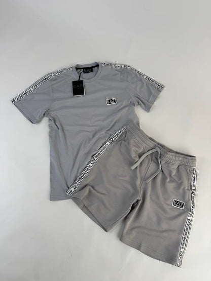 CONJUNTO CORTO - EA7 2025 - GRIS NARDO