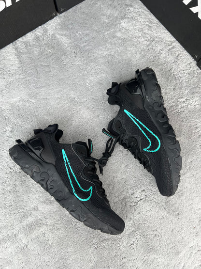 NIKE REACT VISION NEGRO M3