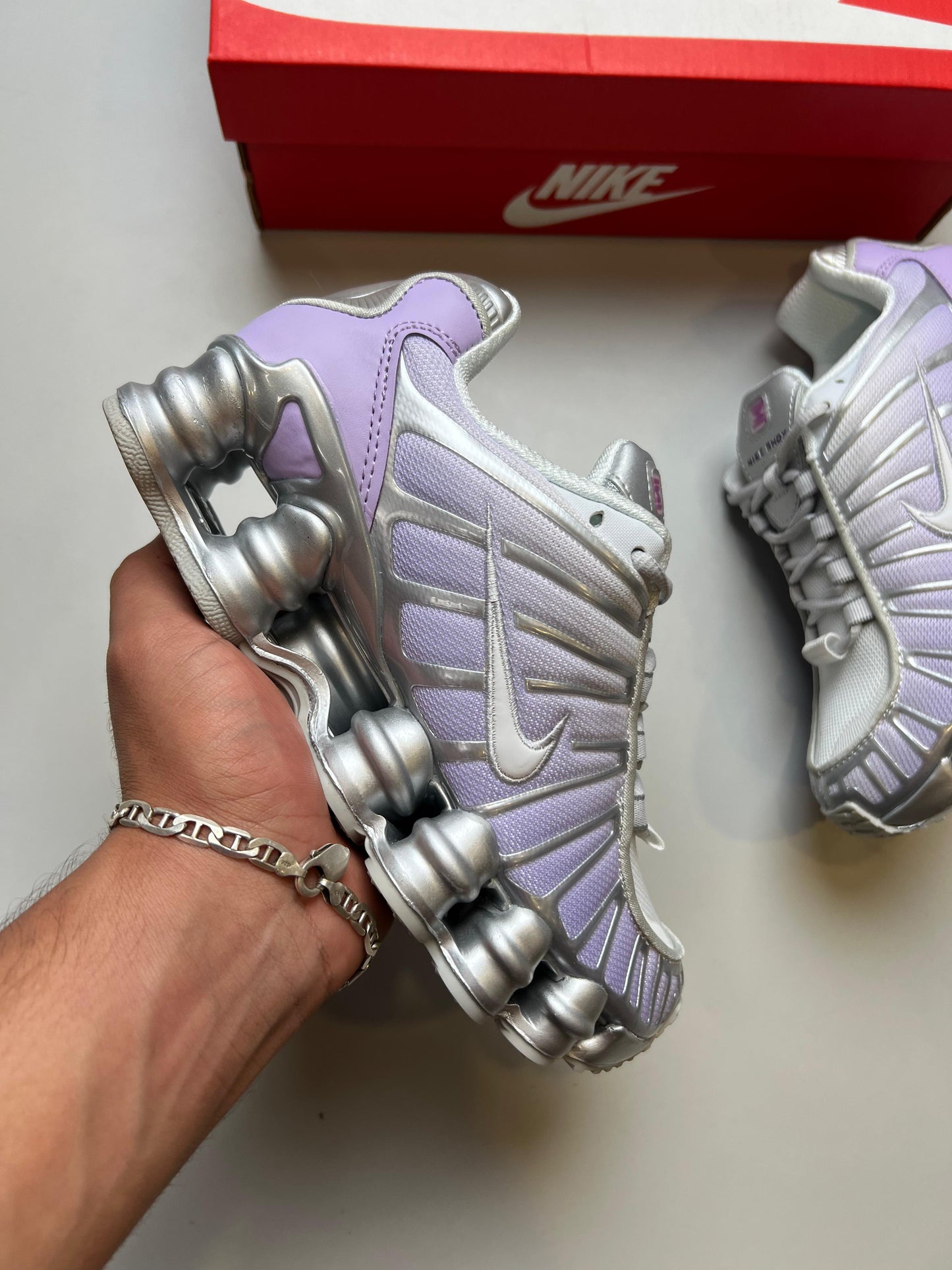 NIKE SHOX TL - LILA/GRIS