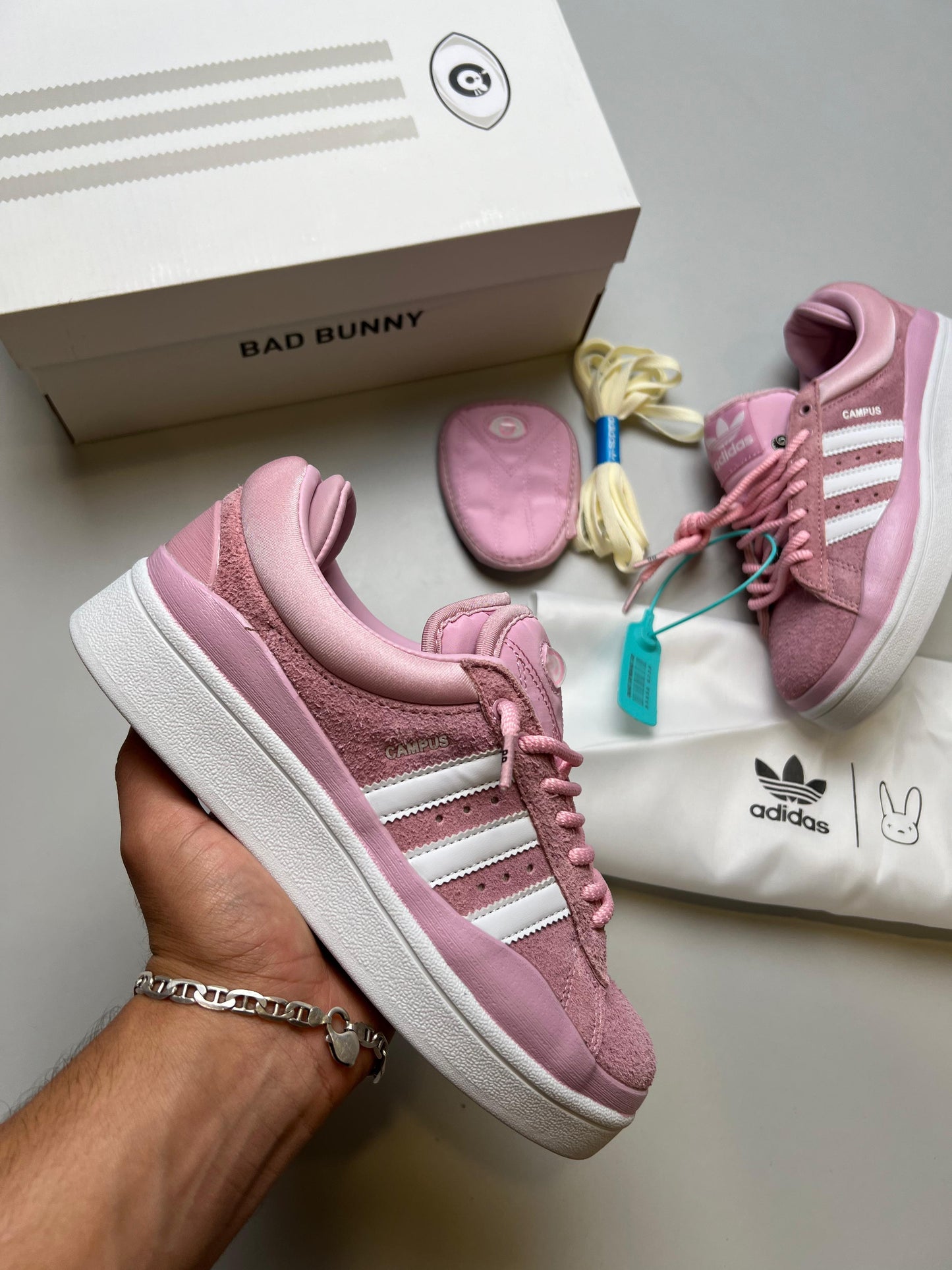 Adidas BAD BUNNY FORUM - ROSA