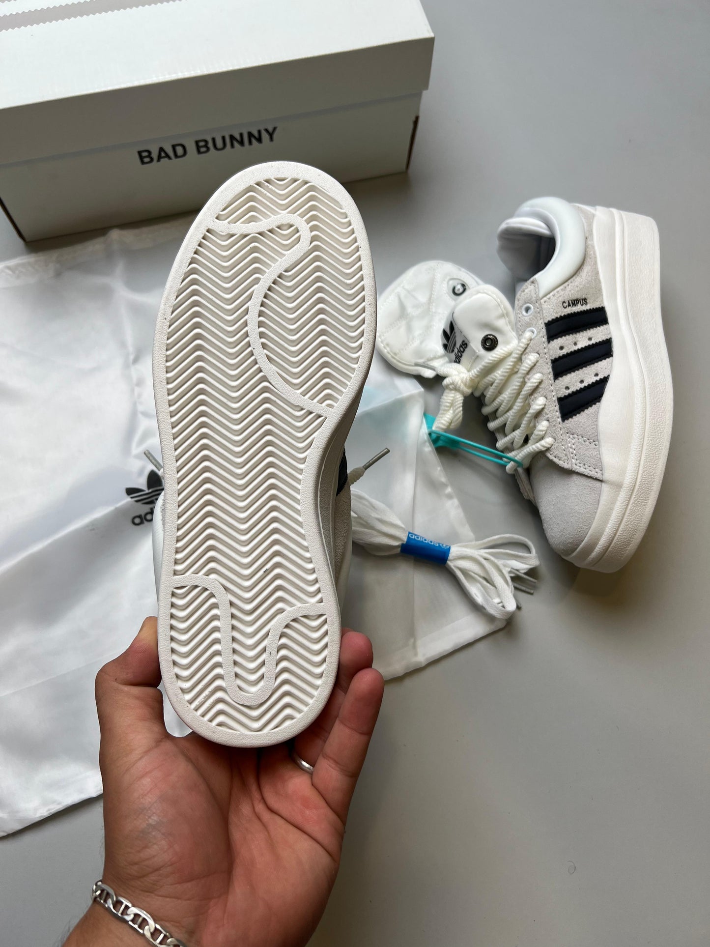 Adidas BAD BUNNY FORUM - BEIGE