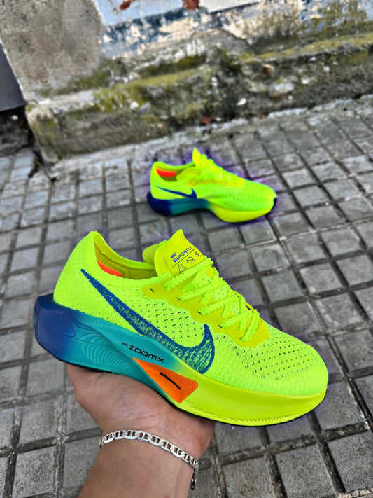 NIKE W ZOOMAX VERDES