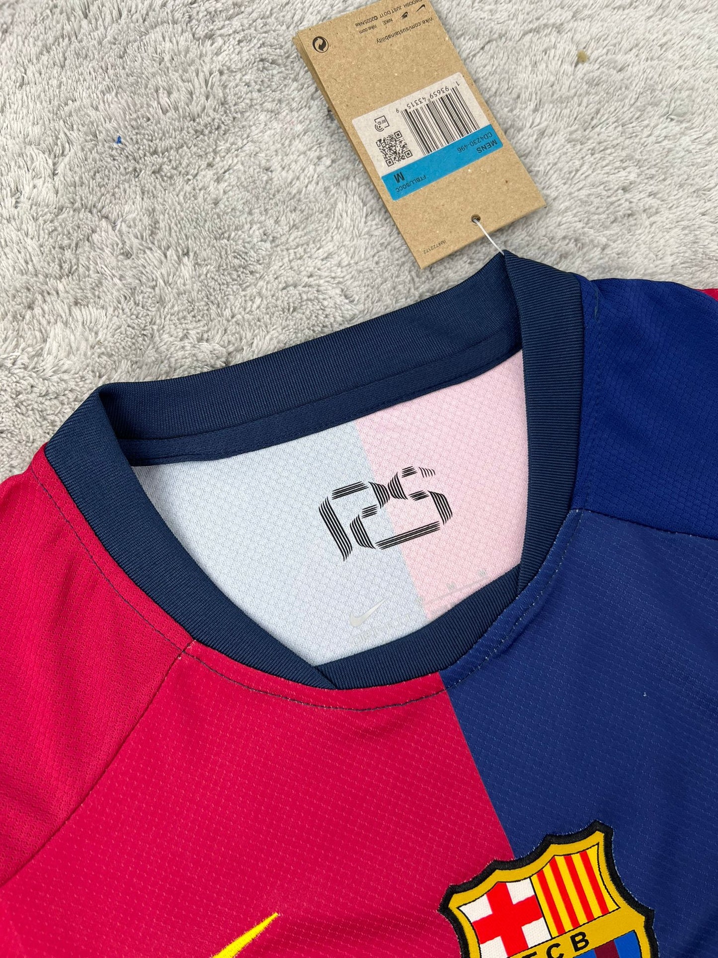 CAMISETA DE BARCELONA SIN NUMERO 2025