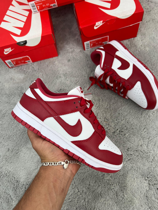 NIKE DUNKLOW ROJAS