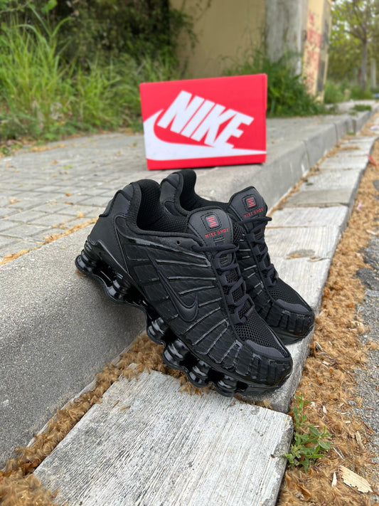 NIKE SHOX TL - NEGRAS