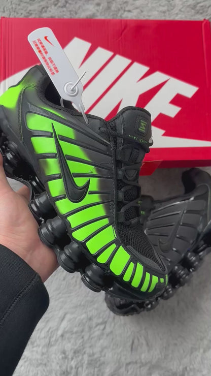 NIKE SHOX TL CAMALEON - VERDES