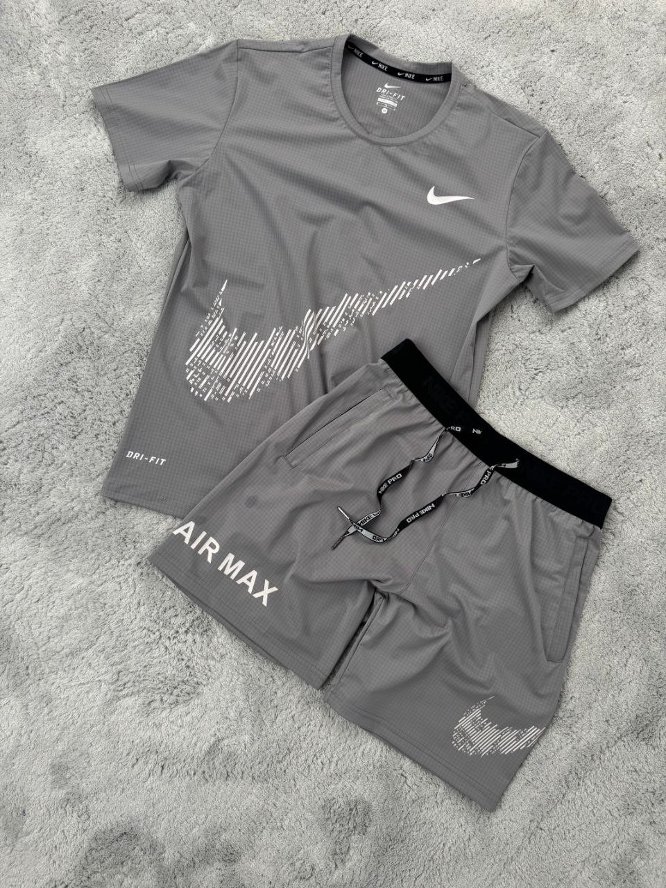 CONJUNTO NIKE AIR MAX - NARDO